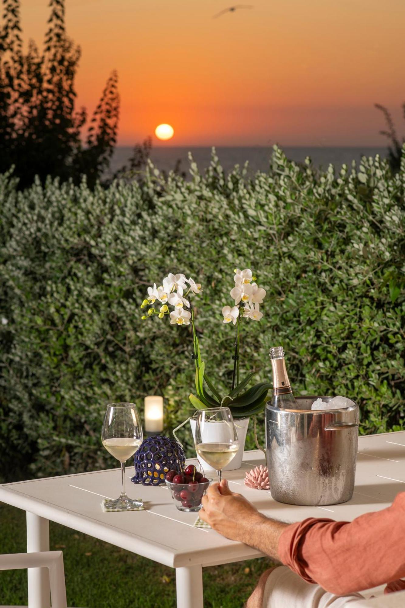 Orablu Executive Villas Forio di Ischia 外观 照片