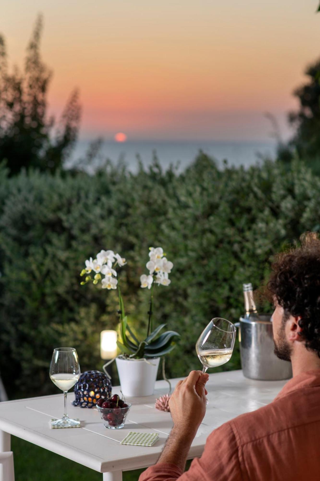 Orablu Executive Villas Forio di Ischia 外观 照片